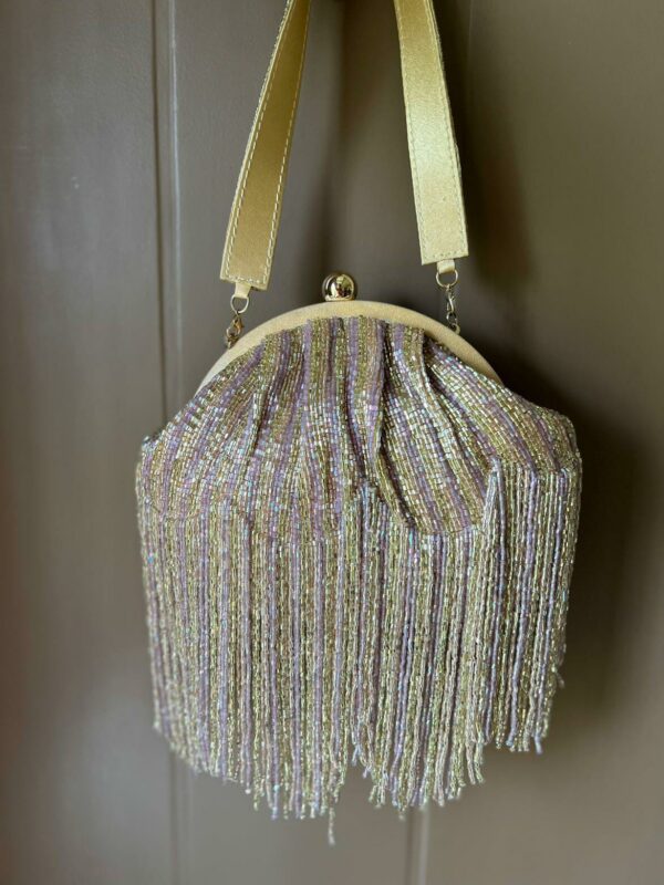 Beaded tassels clutchbag