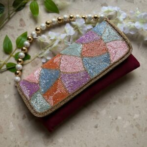 Multicolor handwork clutchbag