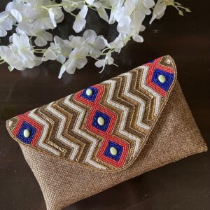 Golden handwork clutchbag